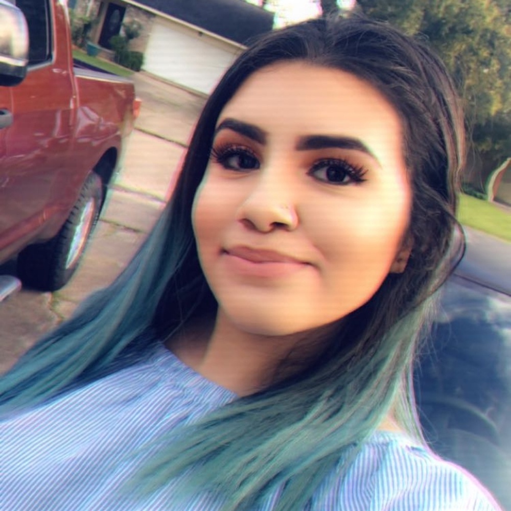 Meet your Posher, Lizeth